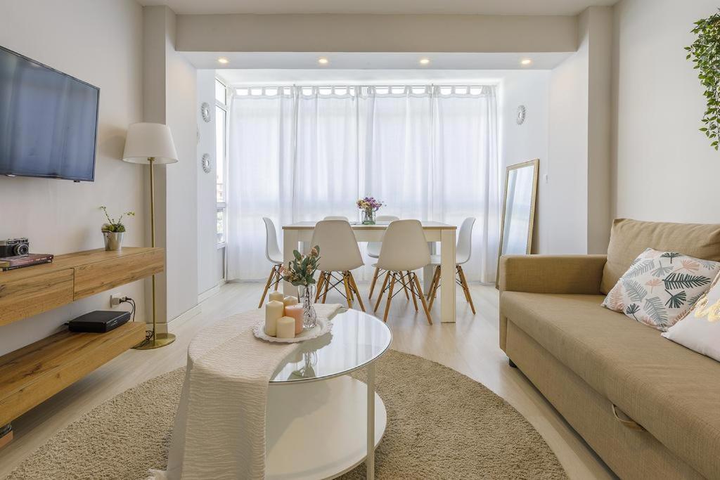 A&C Torre Del Mar -Malaga 2 Room Exterior foto