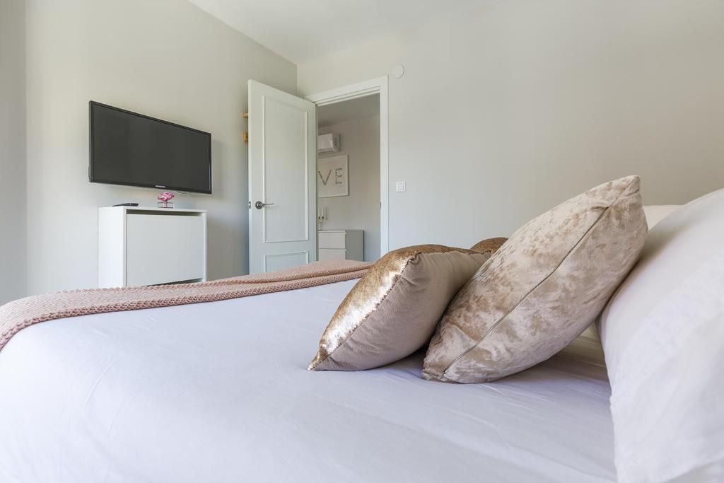 A&C Torre Del Mar -Malaga 2 Room Exterior foto